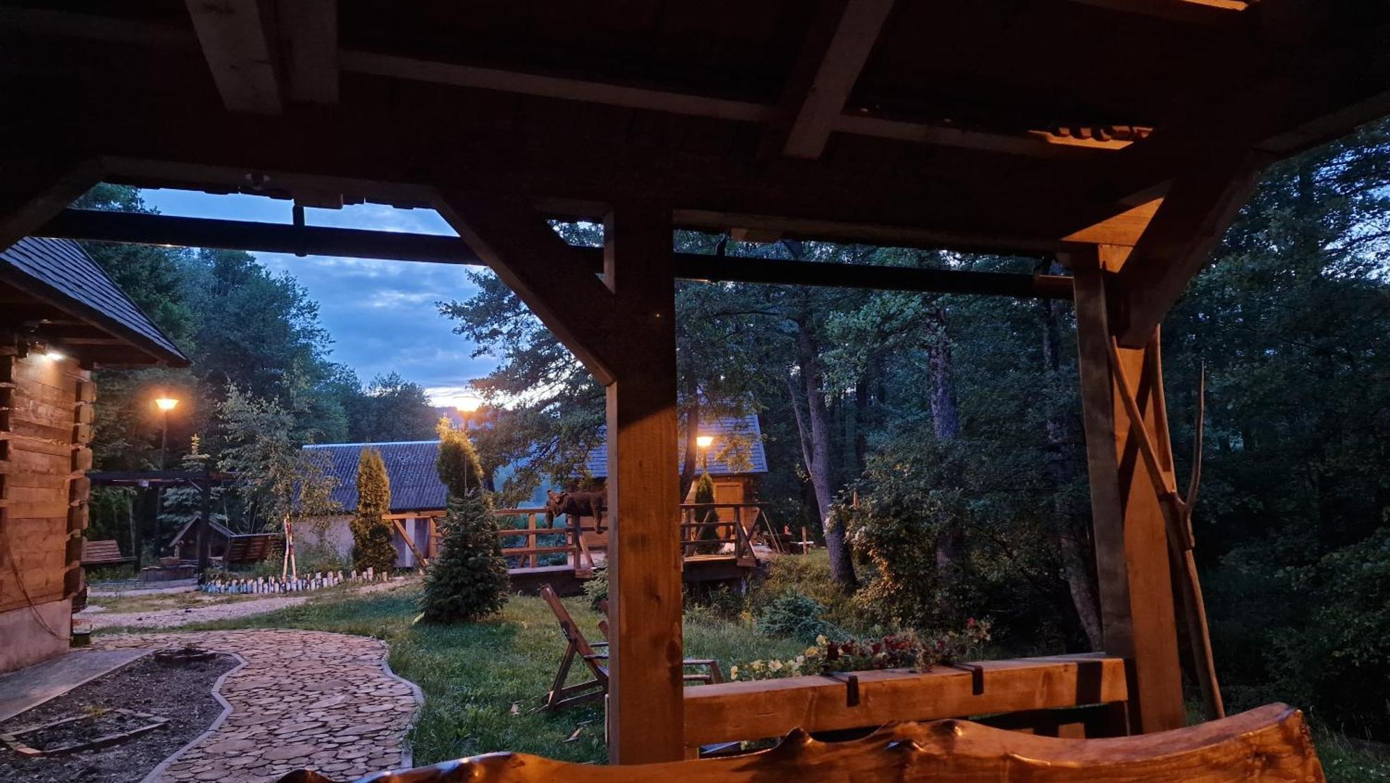 Vodenica Vrelo Chalets Vrelo Korenicko Room photo